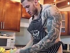 cooking with daddy´s cock