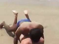 Fucking a Bottom in a Beach (Interracial)