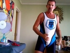 PapiFachero shows off his new pirate battle gear and tight ass for 2020!