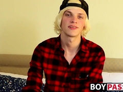 Twink blondie Kayden shares his solo adventure with everyone