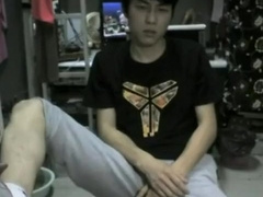 学生会主席宿舍裸聊