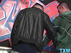 Finding ones soulmate at the mens shower for a smash