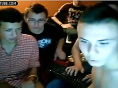 Group twinks jerk on webcam