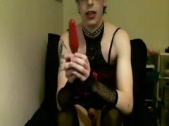 Ashley Valentine: Amateur Emo Twink Self-Sucking & Ass Playd