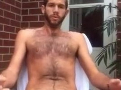 Str8 men jerk off in front yard 5