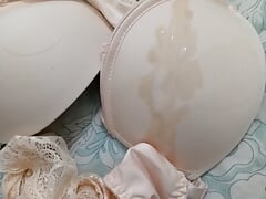 Masturbating in the room with a hijab squirting over a white bra