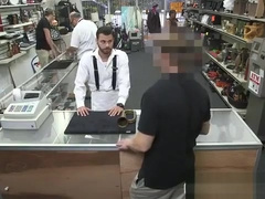 Gay rides Pawn owners dick for some cash