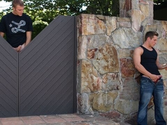 Christian Wilde & Dylan McLovin find a corner to fuck like mad