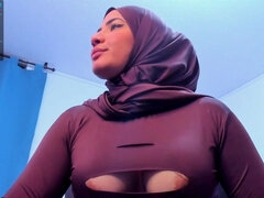 Shameless arab hussy crazy webcam clip
