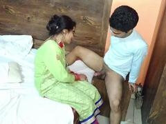 18 ans, Amateur, Conversation vulgaire, Fait maison, Femme au foyer, Indienne, Police, Uniforme