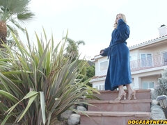 Grote kont, Grote lul, Blond, Diep in de keel, Handbeurt, Huisvrouw, Interraciaal, Tatoeage