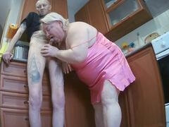 Cul à la bouche, Belle grosse femme bgf, Tir de sperme, Instruction, Mature, Mère que j'aimerais baiser, Maman, Russe