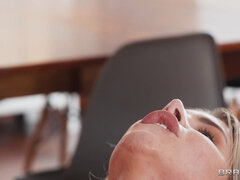 Tetas grandes, Rubia, Tetona, Sexo duro, Coño, Rumano