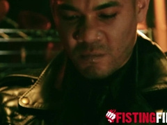 Fantastic Quin Quire toyed like pet praying for the enormous man meat he fantasies