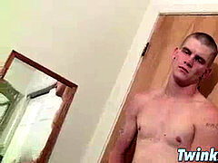 Good looking homo Lex luvs to bone taunt all alone