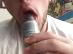 Straight lad wanting to suck cock