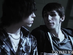 TWINKLIGHT - Naughty twinks Tyler Bolt and Alex Todd anal fuck in 3some