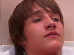 Sportsmens Mornings After Shower Gay Boys Porn
