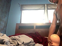 St8 man pounds cock-squeezing flashlight till he nuts