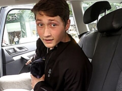 Outdoor amateur fuck with a cute boy