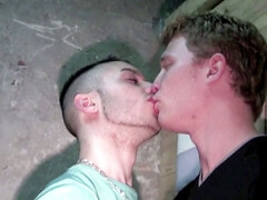 ALEX sucking Kamerno on the glory holes