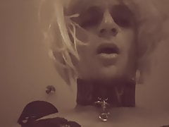 Sissy having fun while sucked in trio