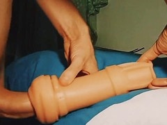 Super hot shaft gets a handjob in a sweet spot