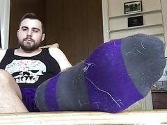 Man satisfies foot fetish on webcam