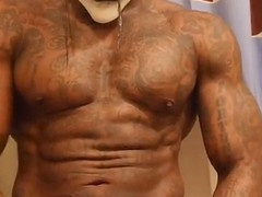 People worshiping a massive black cock feat. Hallelujah Johnson in exchange for cash