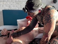 Inked muscle stud Dilf_x_berg_xl nails the ache away