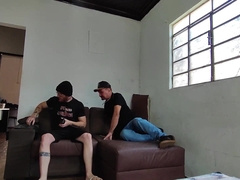 behind-the-sequences of the recording with Carlos Urach, Andressa Urach's dad