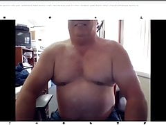 CHUBBY DADDY MASTURBATES ON CAM THEN EATS HIS CUM UP