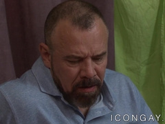 Hairy hunk Max Sargent pounding knowledgeable homosexual