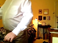 Bear Daddy's Striptease