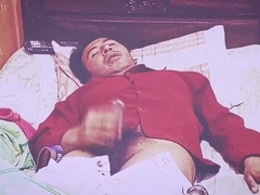 Taking out my nut nectar by climaxing