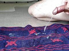 Huge hands-free cumshot