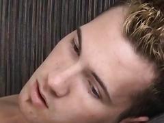 Amateur gay Chase Gannon pulls his big cock and cums