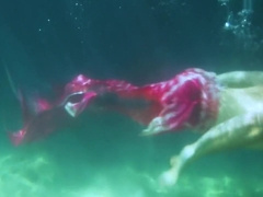 Men - Colby Tucker Feels Like The Only Guy On The Beach With His Sexy Buddy