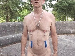 Caged slave Sklave-Franzd experiences anal plug torment in public