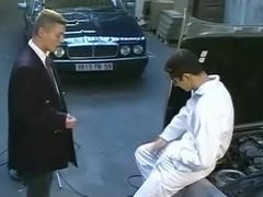 Arab Mechanic fucks customer