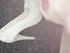 Cum on wedding high heel