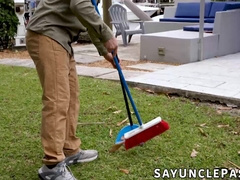 Nicholas Ryder plays with Dakota Lovell and Skylar Finchh cock-squeezing booties