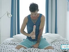 Hot Boy Toy Noah Drills His Butt With Dildo And His Own Cock