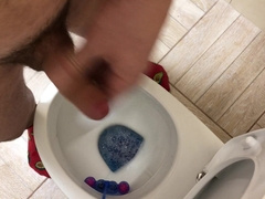 Dude Making a Hand Job for his Xxl Bone