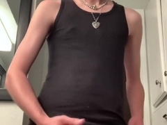 Suspended lad plows fucktoy with popshot