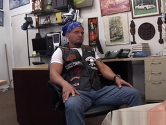 Pawnshop biker cocksucking for cash