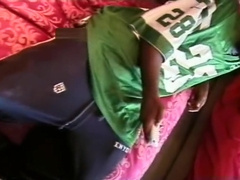 Messy cumshot from a hood black guy