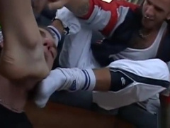 Tenis Nike, meias, é s e muito sexo escravo (5 parte)