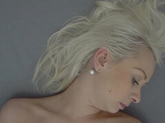 Czech blonde fucks her tender pussy