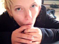 Ex Girlfriend sucks it like a lolipop :3